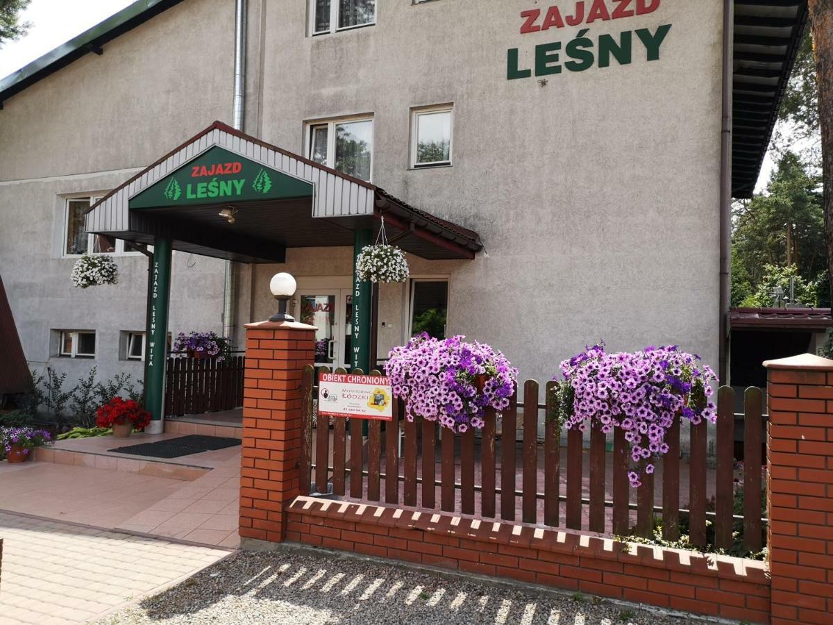 Zajazd Lesny Tuszyn Exterior foto